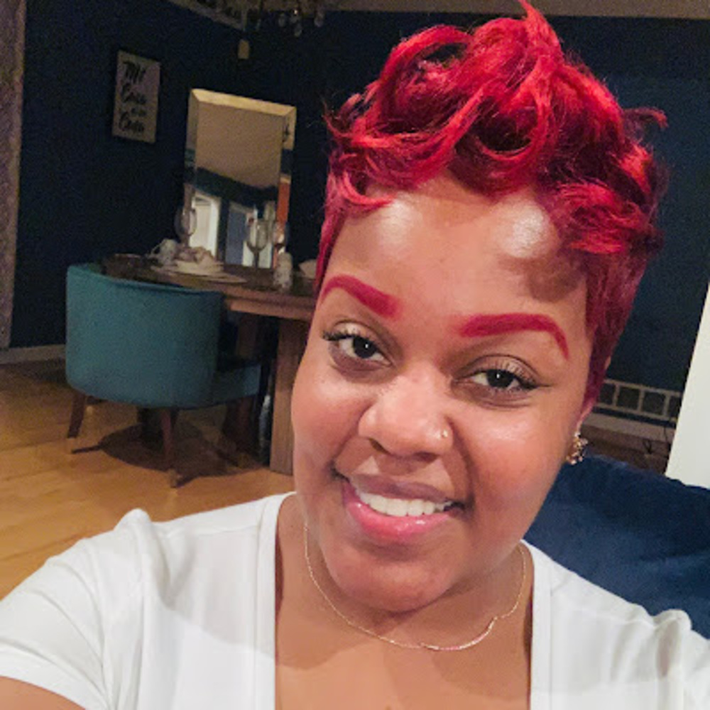 Meet your Posher, Toni